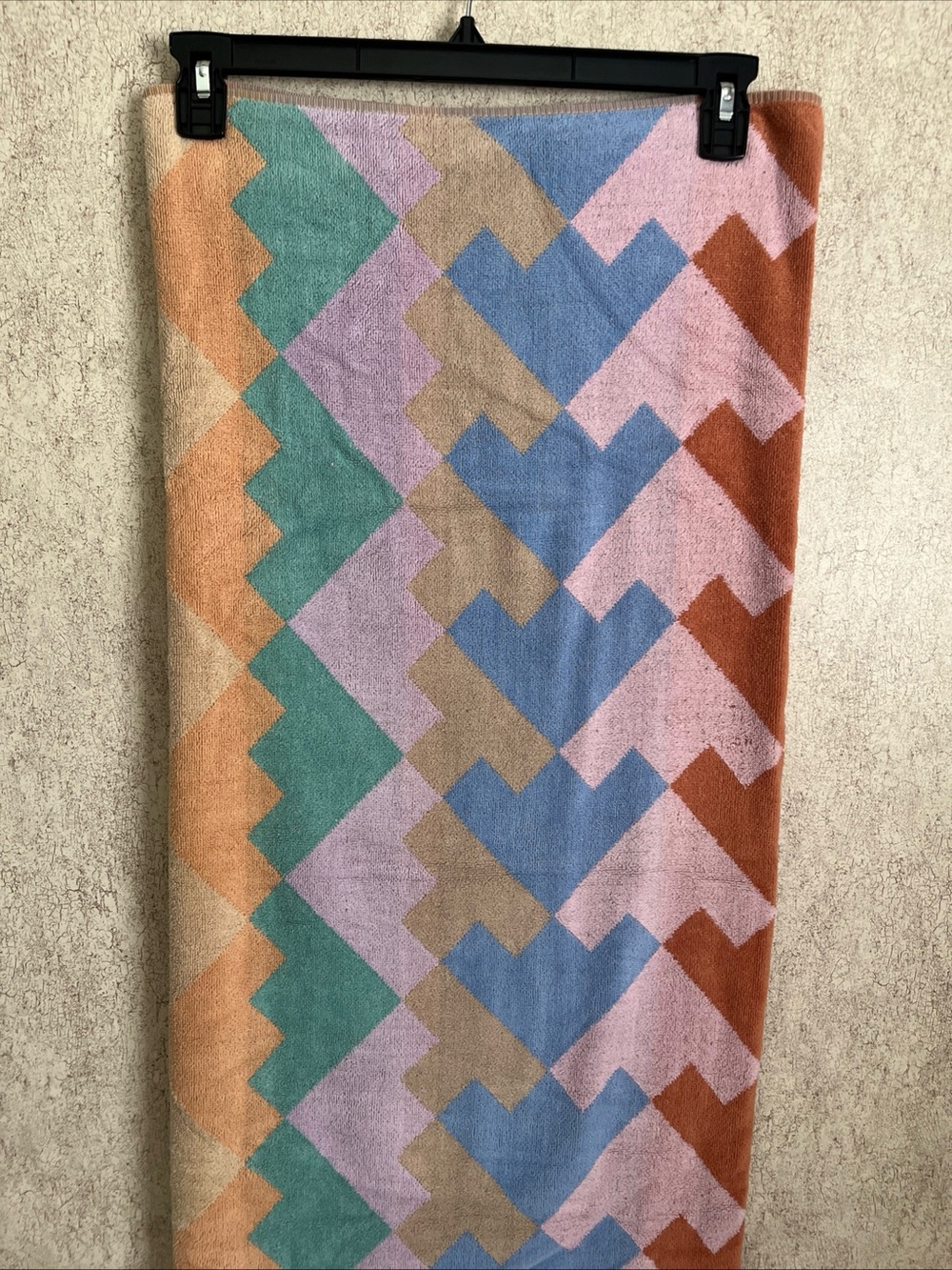 Vintage Royal Terry International Beach Towel Geometric Chevron Blue Pink 60x37